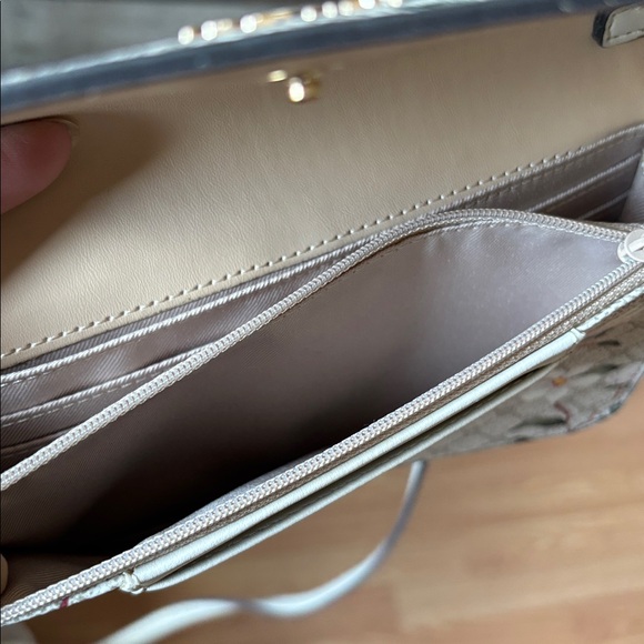 Nine West floral crossbody purse - Picture 8 of 10